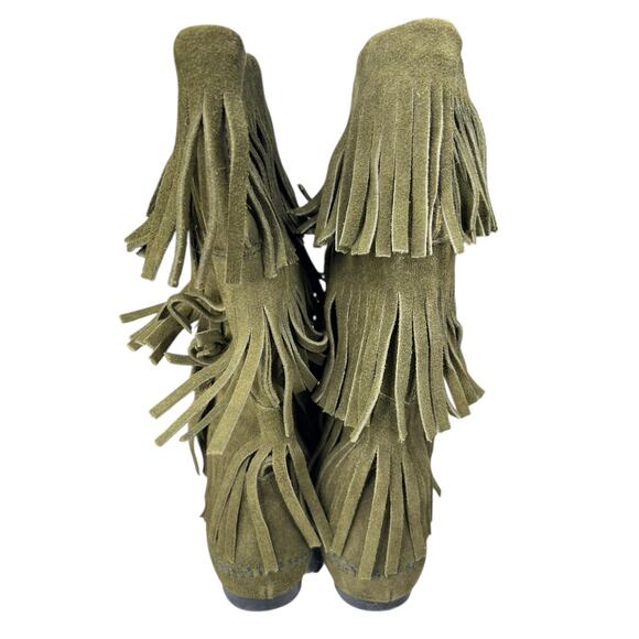 Minnetonka Women’s 3 Layer Fringe Green Moccasin Boot Size US 7 - Picture 8 of 12